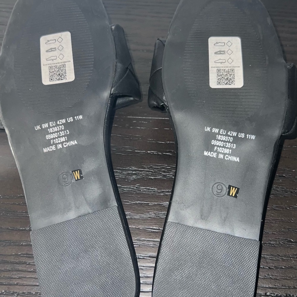 ASOS Weave Pattern Slides - Picture 6 of 6